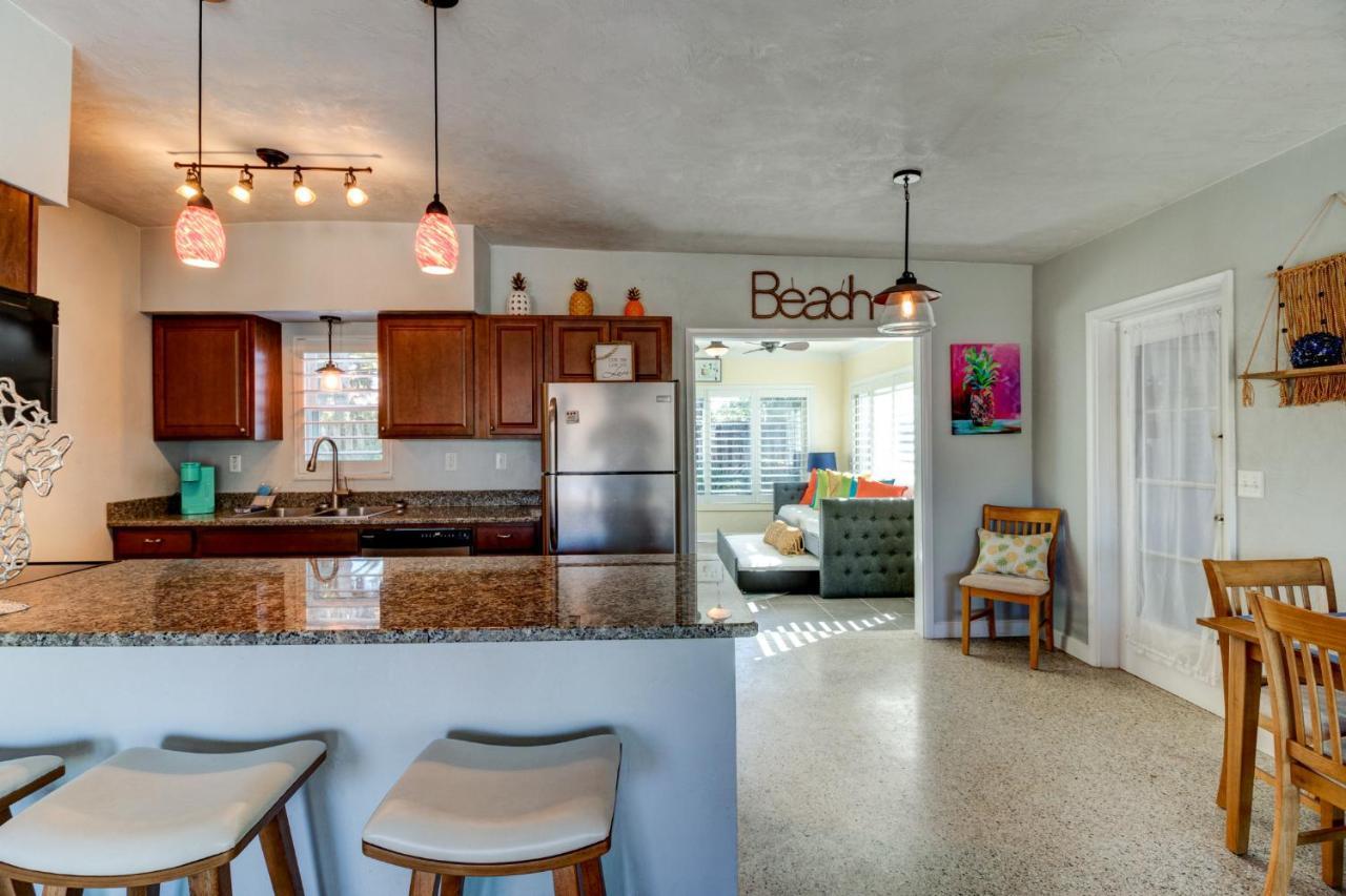 3 Bed 2 Ba Wifi Kitchen Walk To Beach Firepit Daytona Beach Exteriér fotografie